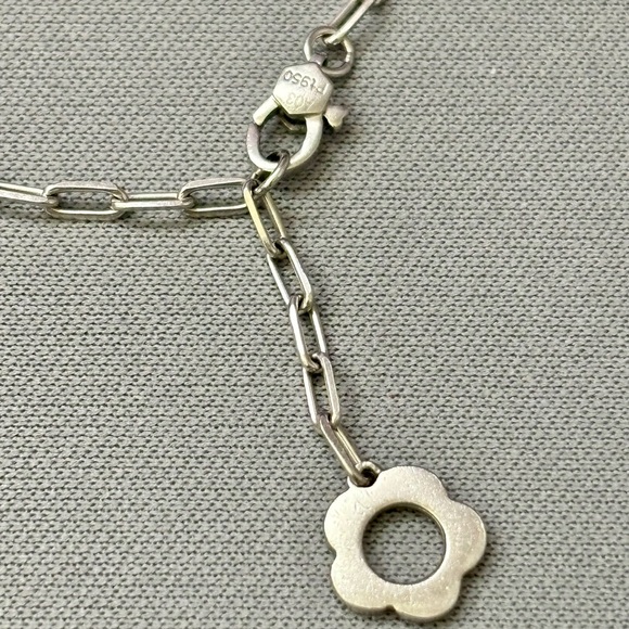 Platinum Pt950 Paperclip Bracelet with Flower Charm - Picture 3 of 7
